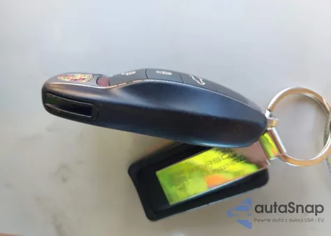 2016 Porsche Cayenne from USA, damaged, VIN WP1AA2A21GKA13141